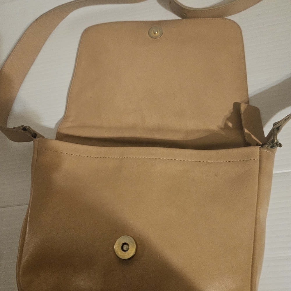 Rare Vintage Coach Manhattan Bistro Bag – Bise Crossbody, Lightweight Leather. - Picture 12 of 15